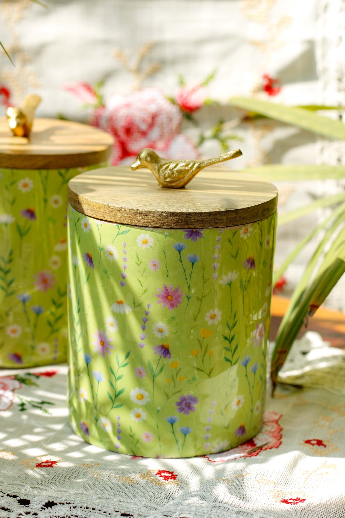 Gardenia Air Tight Wooden Jar