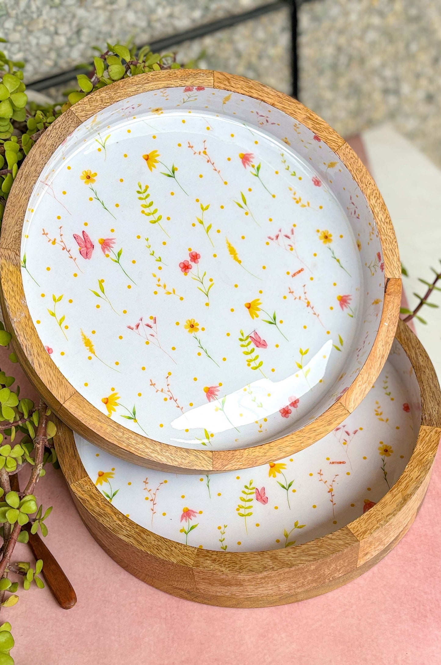 Mango Wood Floral Tray