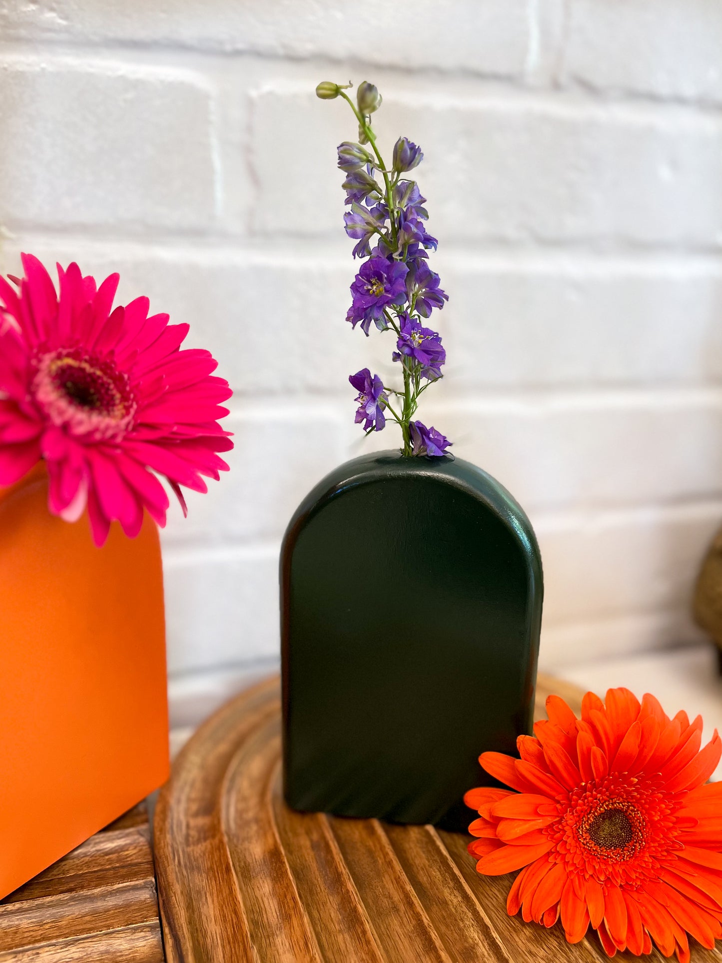 Mango Wood Bookends Vase (Set of 2) - Green