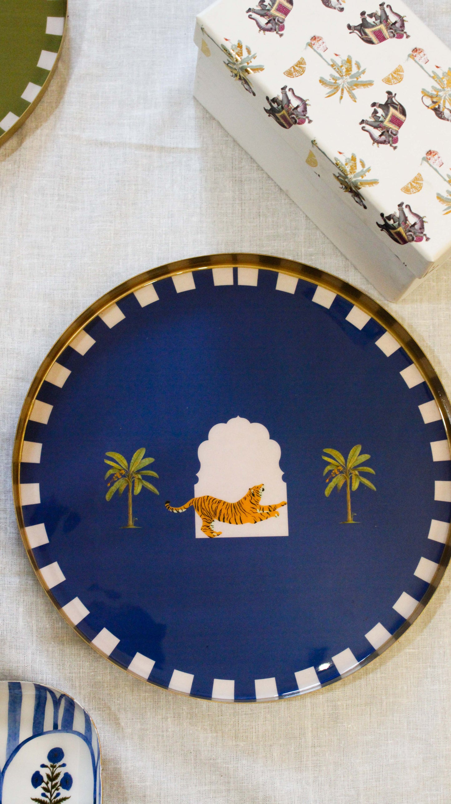 Handcrafted Metal Platter- Tiger Darbar Blue