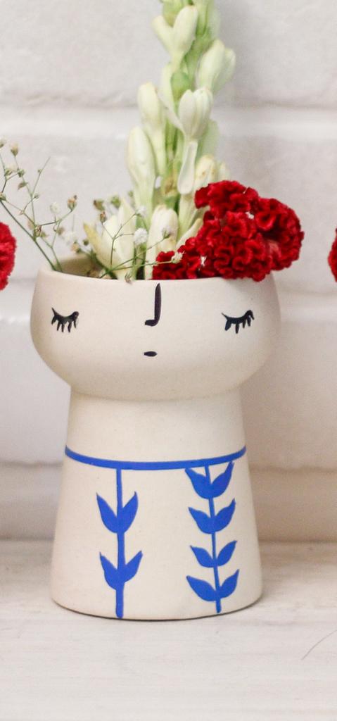 Baby Laduree Face Vase