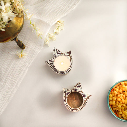 Wooden Block Tea Light Candle Holder- Set of 5 Diyas